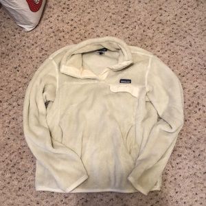 Patagonia Womens M cream pullover